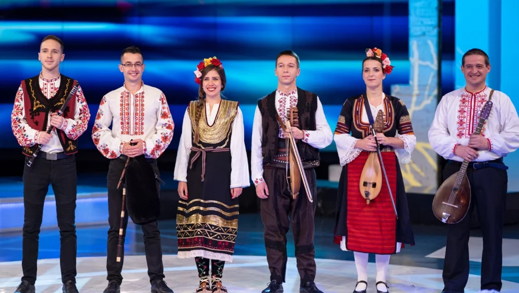 Музикална формация Багри